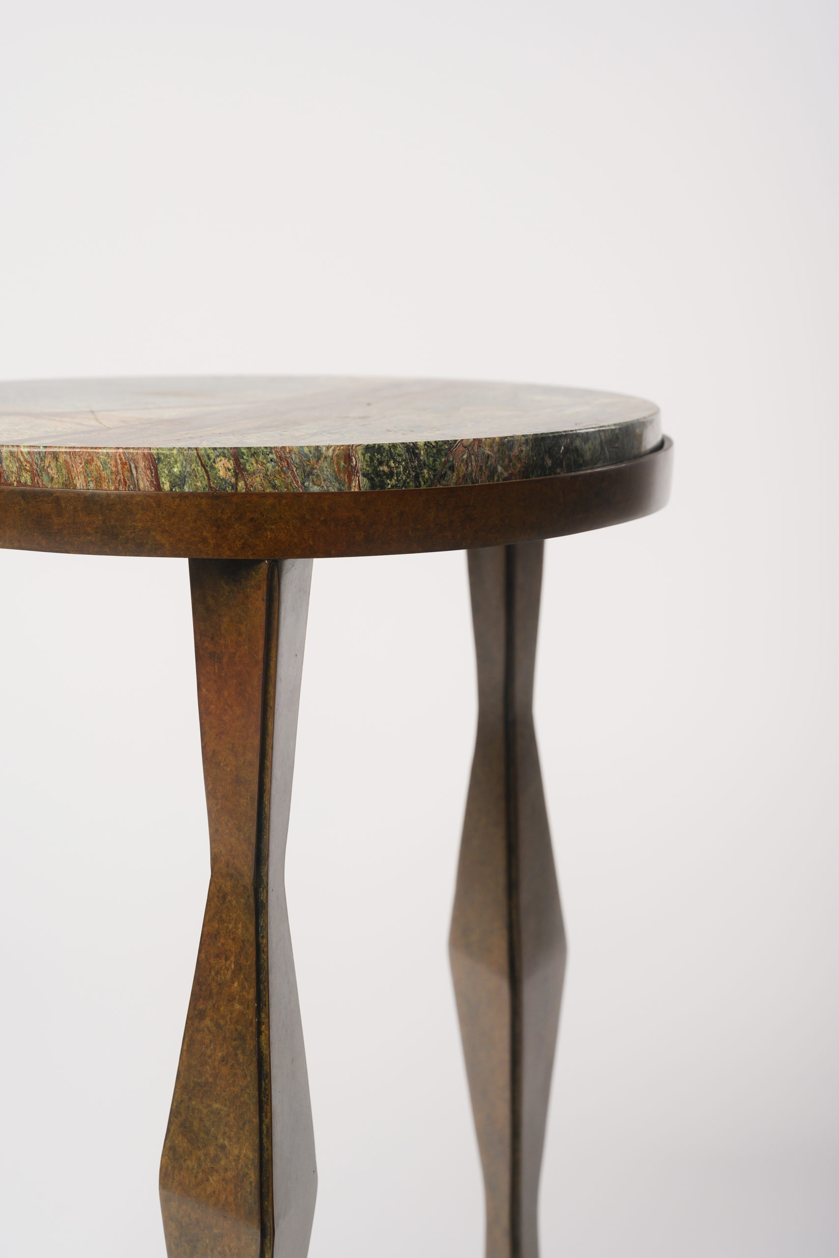 NYDC_WNWN_products_david_sutherland_Arthur_side_table_BEE_4967
