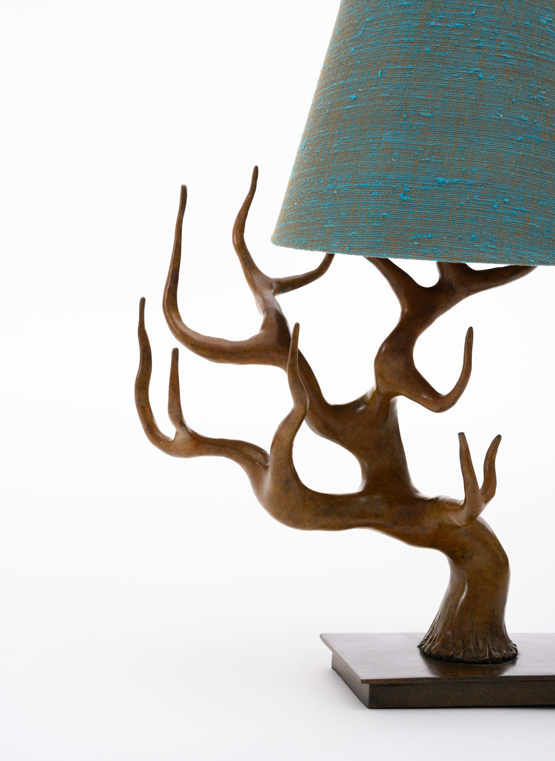 NYDC_WNWN_products_david_sutherland_elan_atelier_Cervus_Table_Lamp_PHS_0401