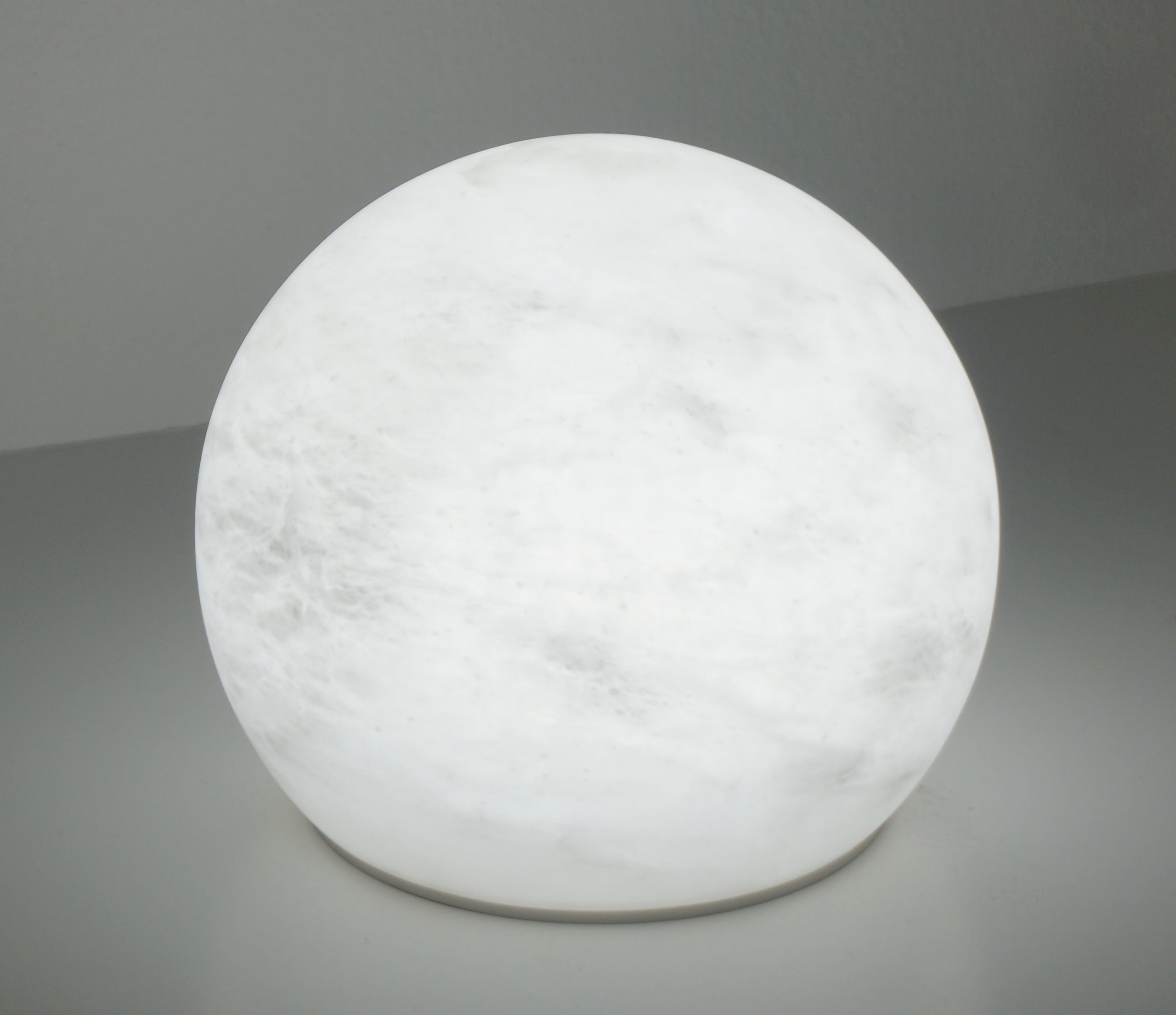 cosulich_interiors_and_antiques_products_new_york_design_Bespoke_Italian_Minimalist_White_Alabaster_Moon_Wireless_Round_Table_2-scaled-1
