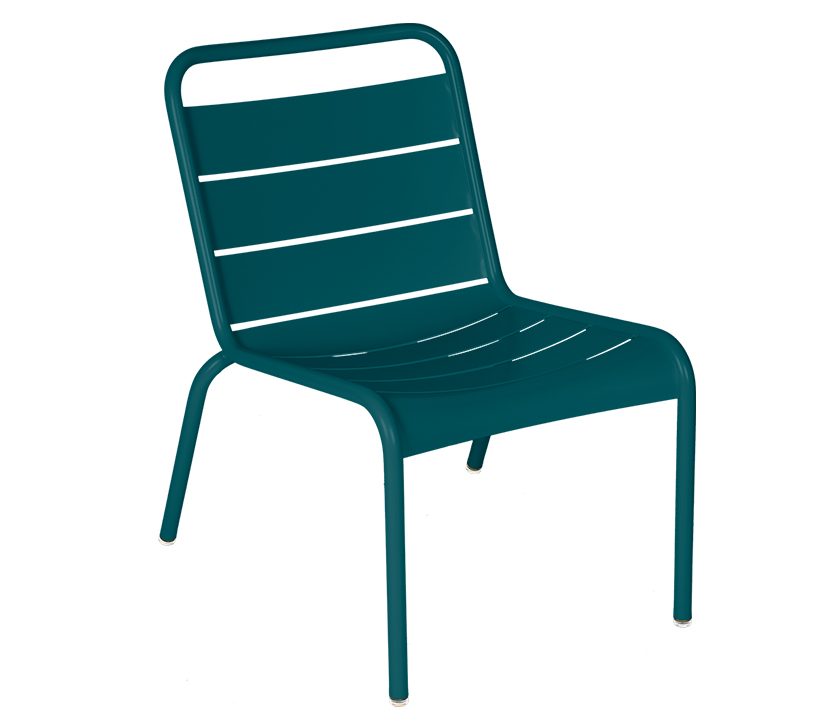Fermob_Luxembourg_Lounge Chair_Gallery Image 16_Acapulco Blue