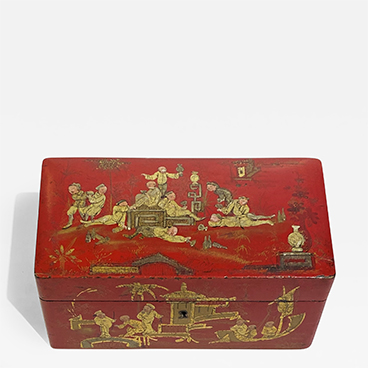19th Century Red Lacquered Gily Chinoiserie Box